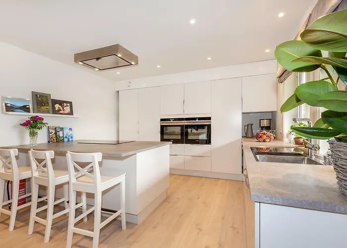 Apartament Modern With Panorama Wiew Blakset